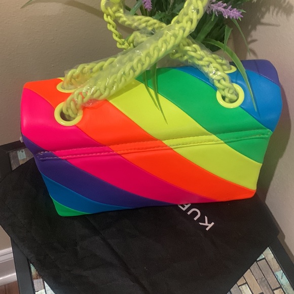 Kurt Geiger London Large Brixton Lock Leather Convertible Bag - Picture 10 of 16